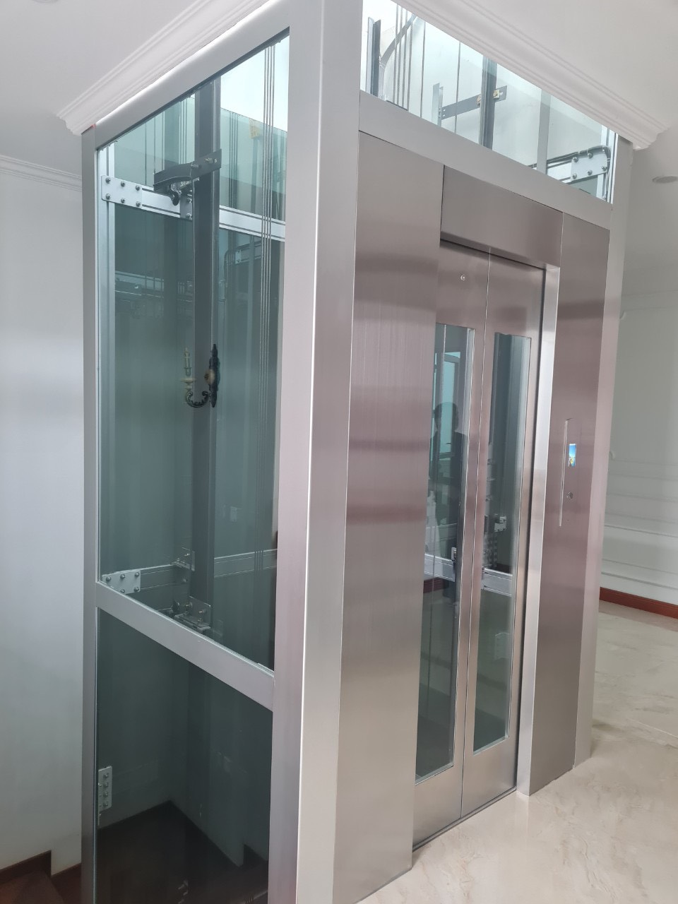 Công ty lắp đặt thang máy OH thấp uy tín tại Hà Nội