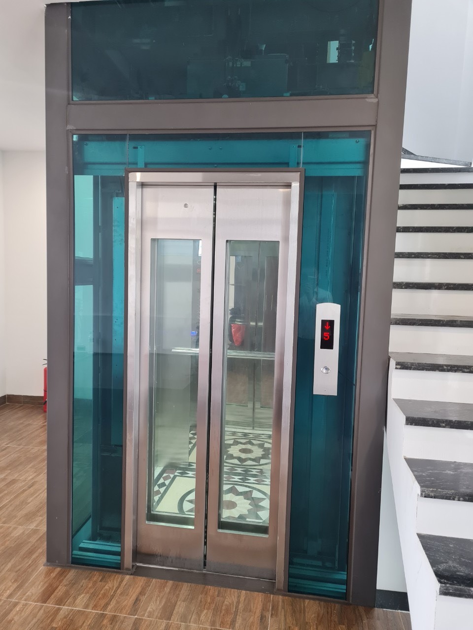 Thang máy gia đình cần diện tích bao nhiêu?