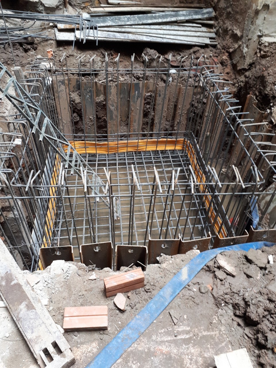 Tác dụng của hố pit thang máy- Hố pit thang máy là gì?